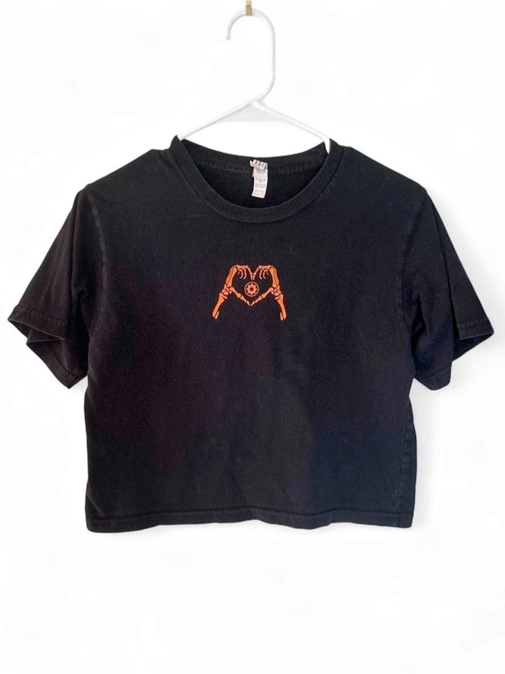 American Apparel Cropped Graphic Tee in Black Size Small